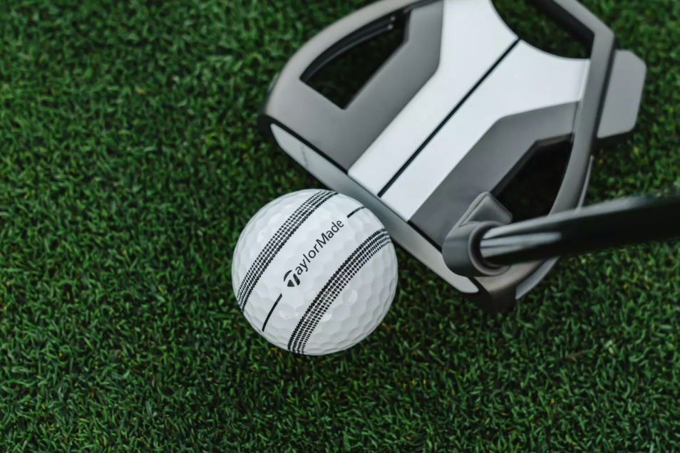 TaylorMade TP5x Stripe 2024 Golf Balls